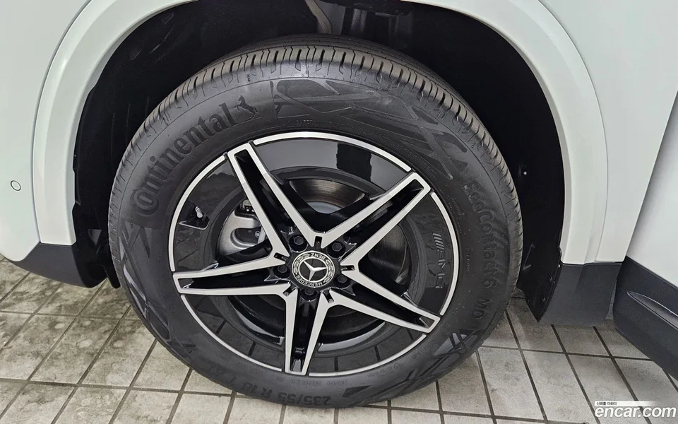 Mercedes-Benz EQA EQA250 AMG 2024 — миниатюра 5