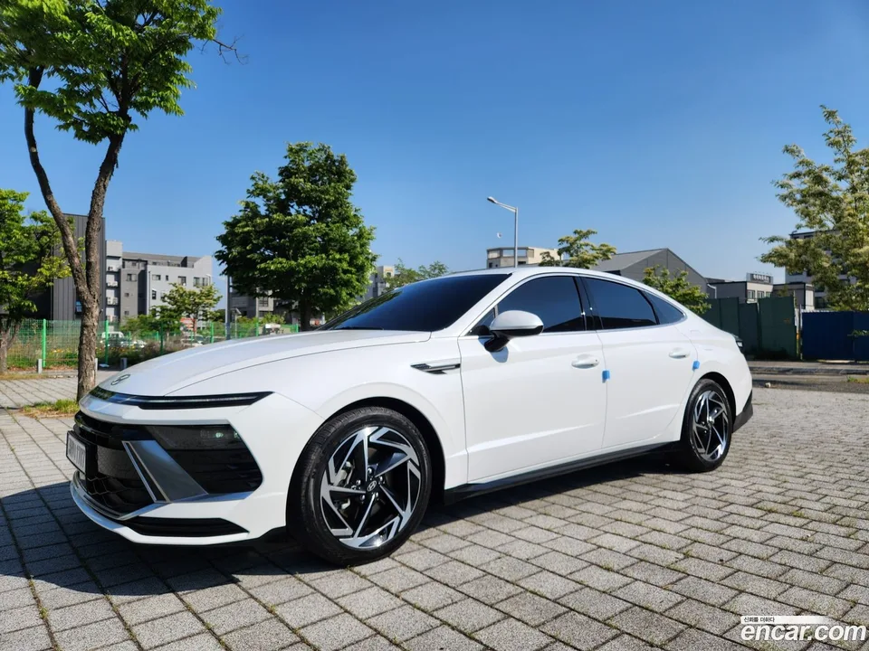 Hyundai Sonata The Edge 1.6 2023 — миниатюра 3