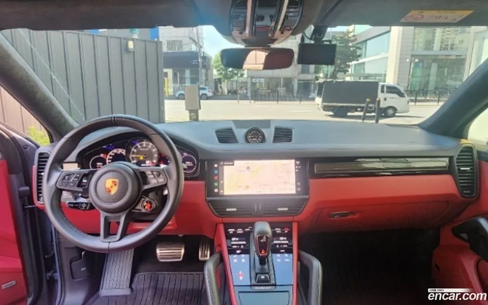 Porsche Cayenne 4.0 GT 2022 — миниатюра 4