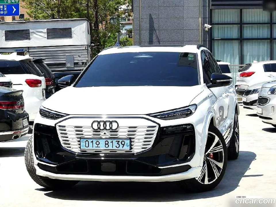 Audi SQ6 e- 2025 — миниатюра 3