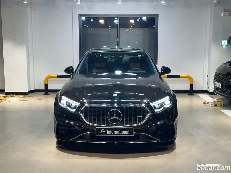Mercedes-Benz E-Class AMG E53e 4MATIC+ 2025 — фото 1, купить с доставкой в Москву