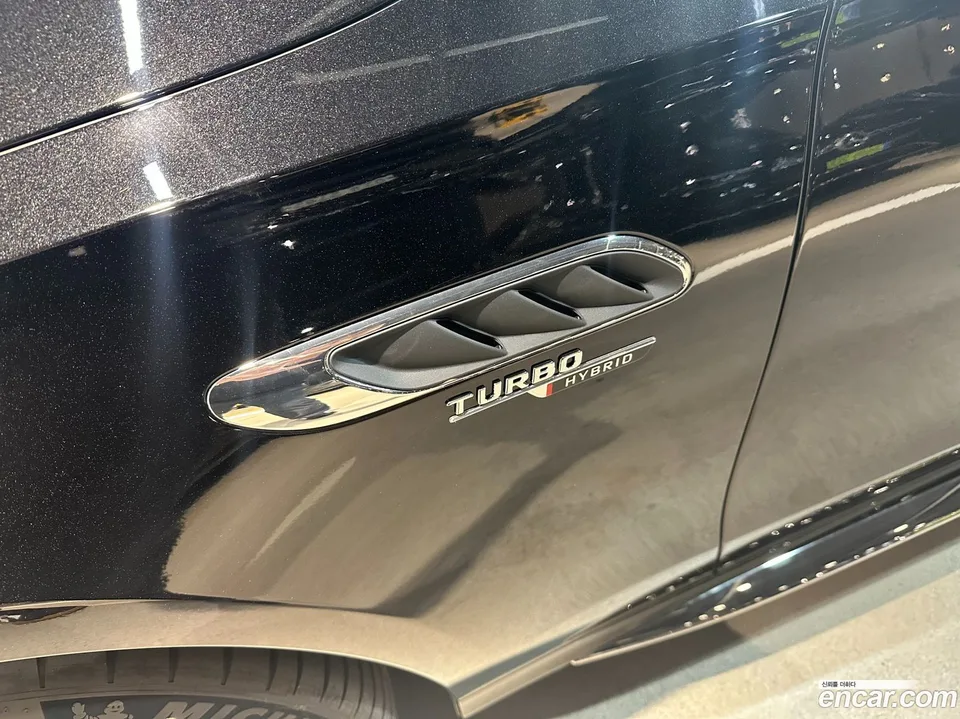 Mercedes-Benz E-Class AMG E53e 4MATIC+ 2025 — миниатюра 5
