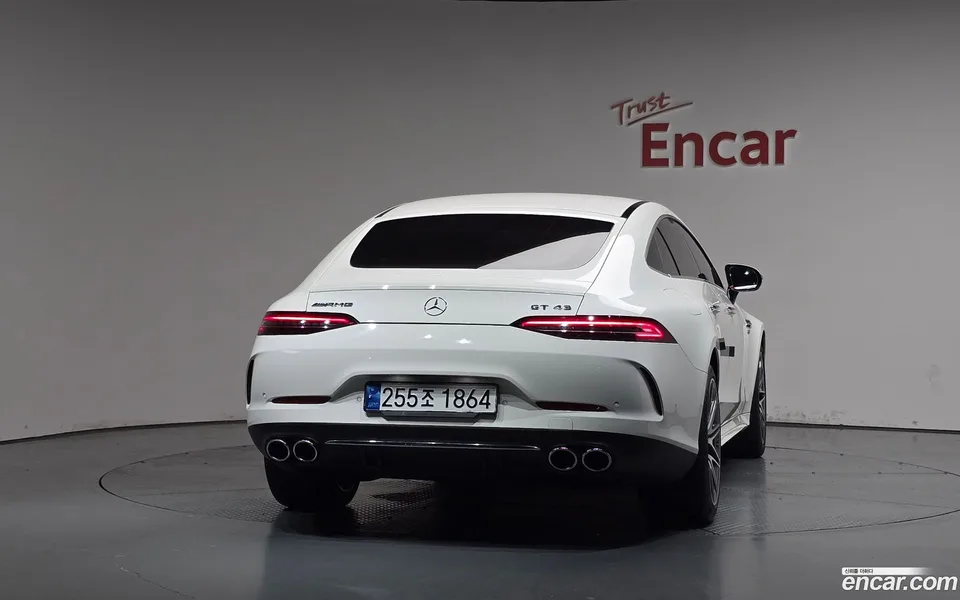 Mercedes-Benz AMG GT 4 43 4MATIC+ 2023 — миниатюра 4