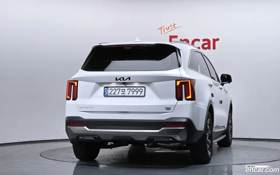 Kia Sorento HEV 1.6 4WD 2024 — миниатюра 4
