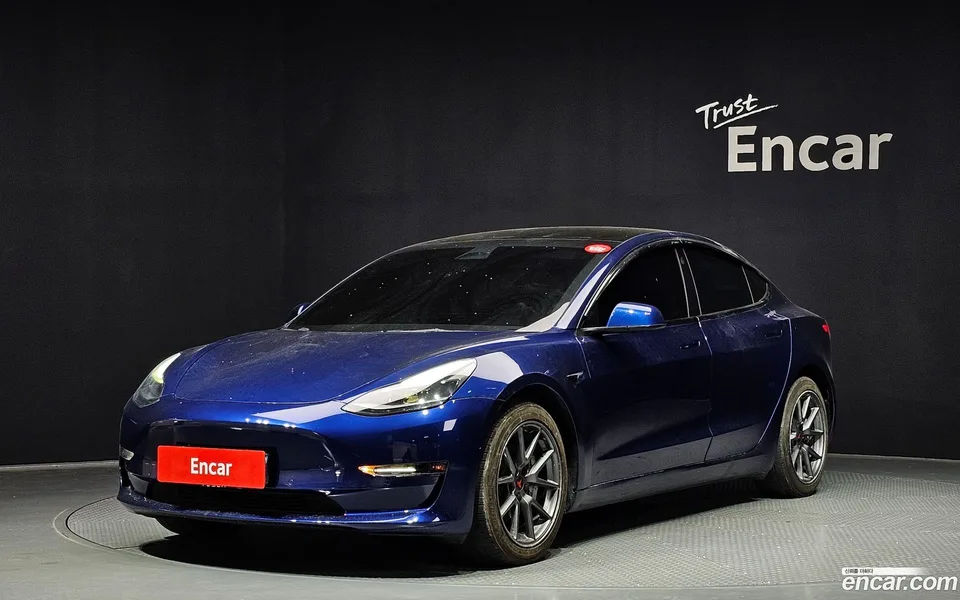 Tesla Model 3 2022