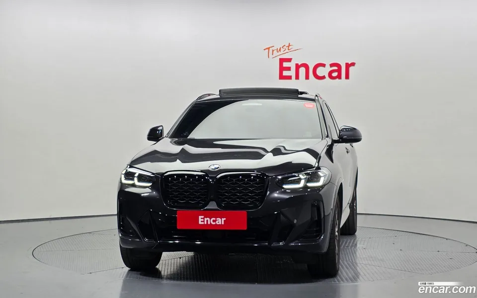 BMW X4 xDrive20i M 2022 — миниатюра 3