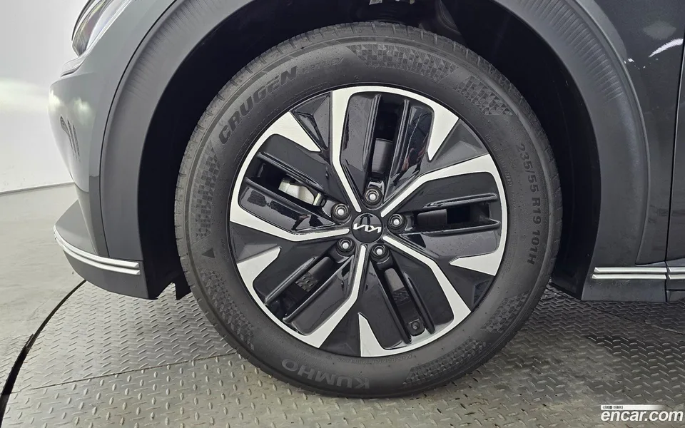 Kia EV6 2022 — миниатюра 5