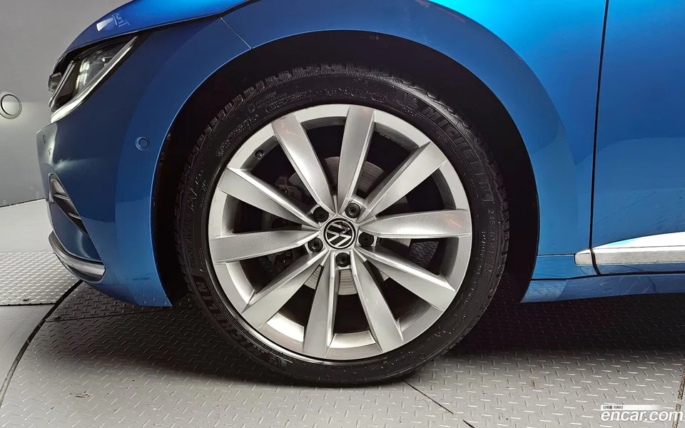 Volkswagen Arteon 2.0 TDI 2023 — миниатюра 5
