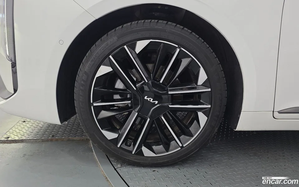 Kia K8 Hybrid 2024 — миниатюра 2