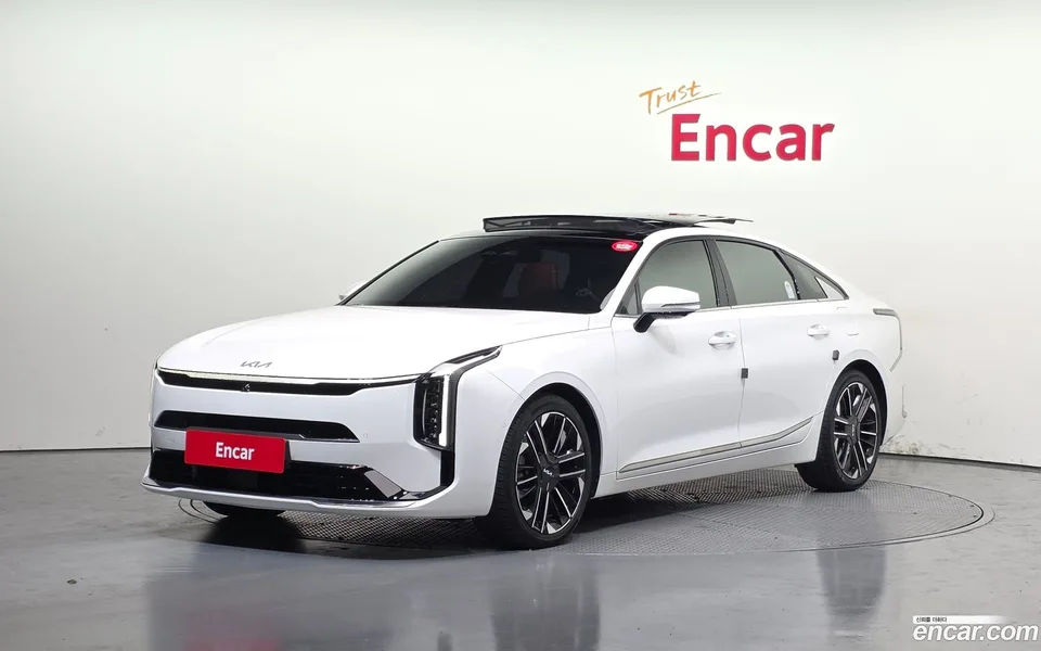 Kia K8 Hybrid 2024
