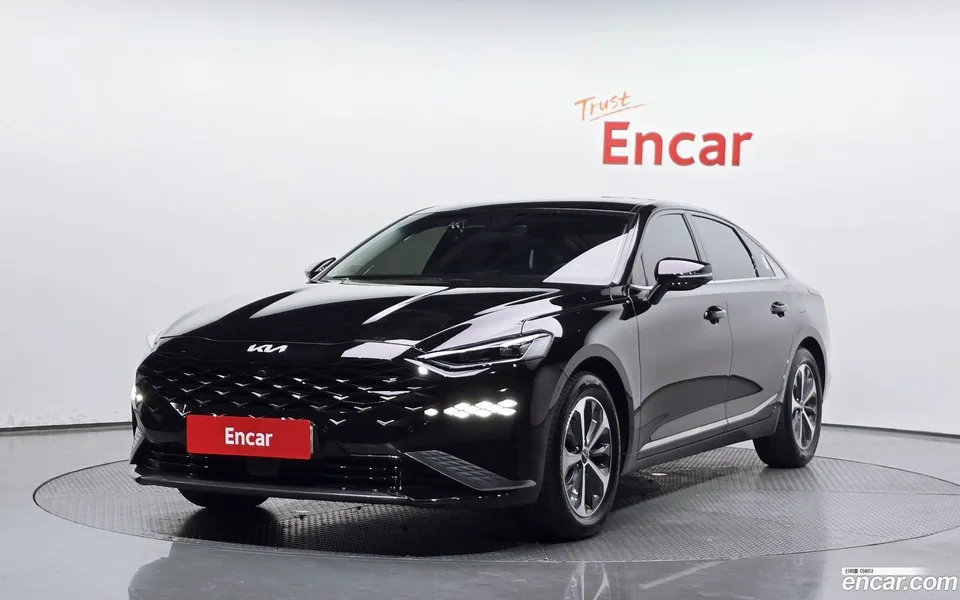 Kia K8 Hybrid 2022