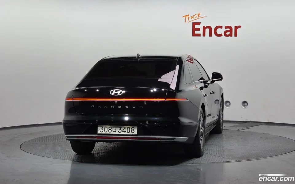 Hyundai Grandeur Hybrid 2023 — миниатюра 4