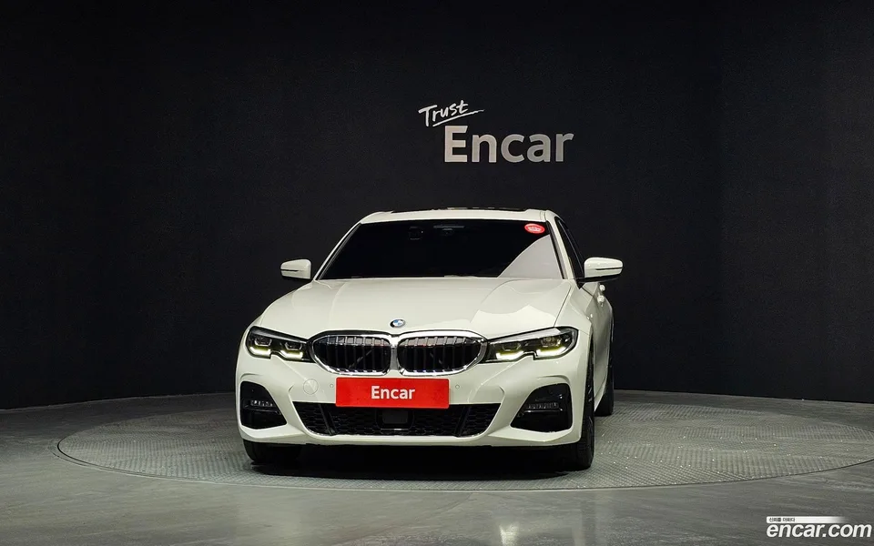 BMW 3 Series 320i M 2022 — миниатюра 3
