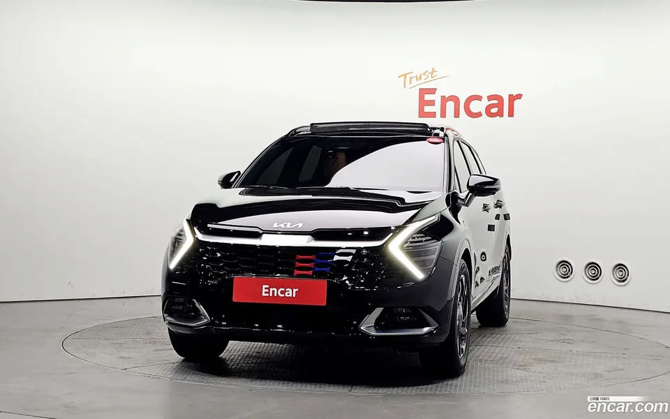 Kia Sportage 1.6 2WD 2023 — миниатюра 3