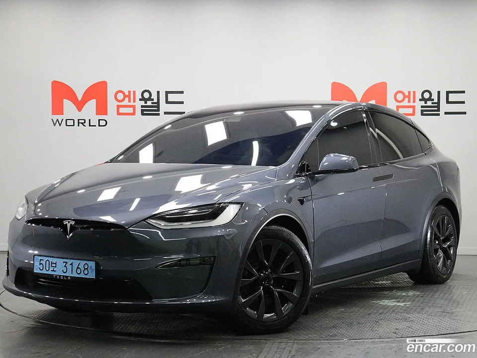 Tesla Model X AWD 2023 — фото 1, купить с доставкой в Москву