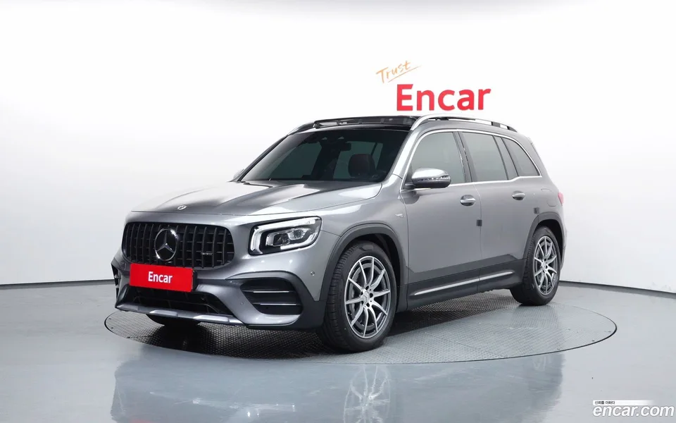Mercedes-Benz GLB-Class 2023