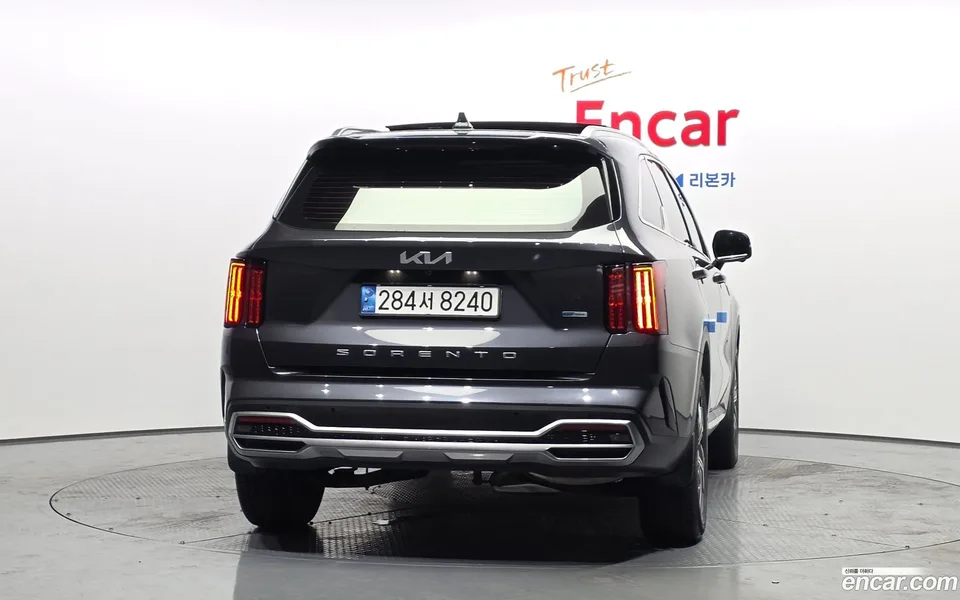 Kia Sorento HEV 1.6 2WD 2022 — миниатюра 4