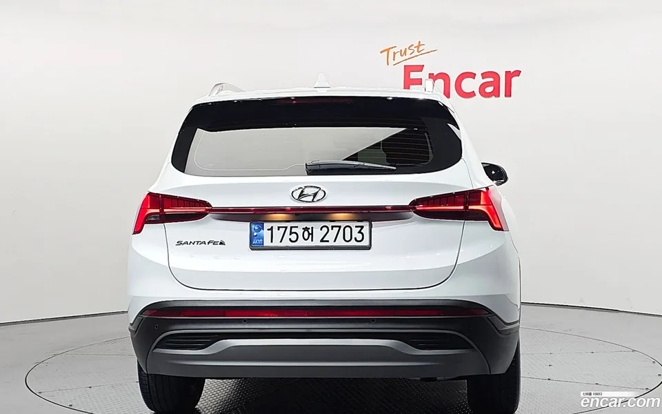Hyundai SantaFe 2.5T 2WD 2023 — миниатюра 4