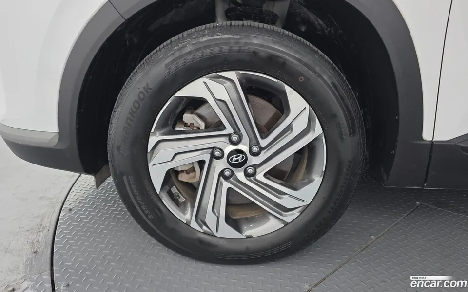 Hyundai SantaFe 2.5T 2WD 2023 — миниатюра 5