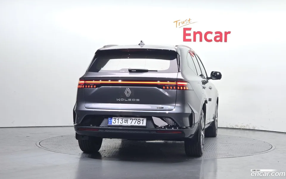 Renault Samsung Grand Koleos 1.5 E-TECH 2WD 2024 — миниатюра 4