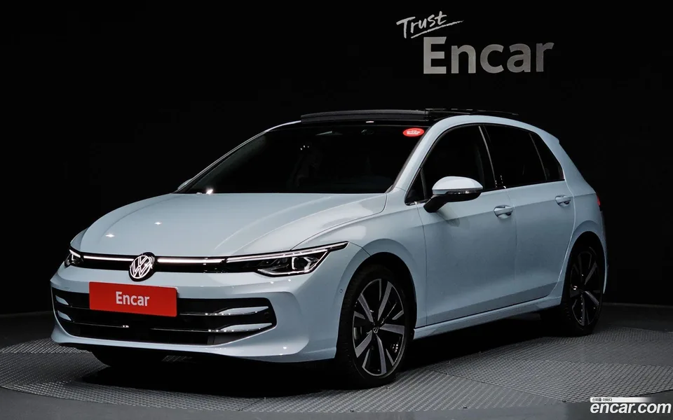 Volkswagen Golf 2.0 TDI 2025 — фото 1, купить с доставкой в Москву