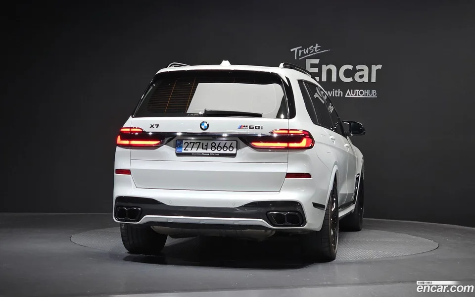BMW X7 M60i xDrive M 6 2024 — миниатюра 4