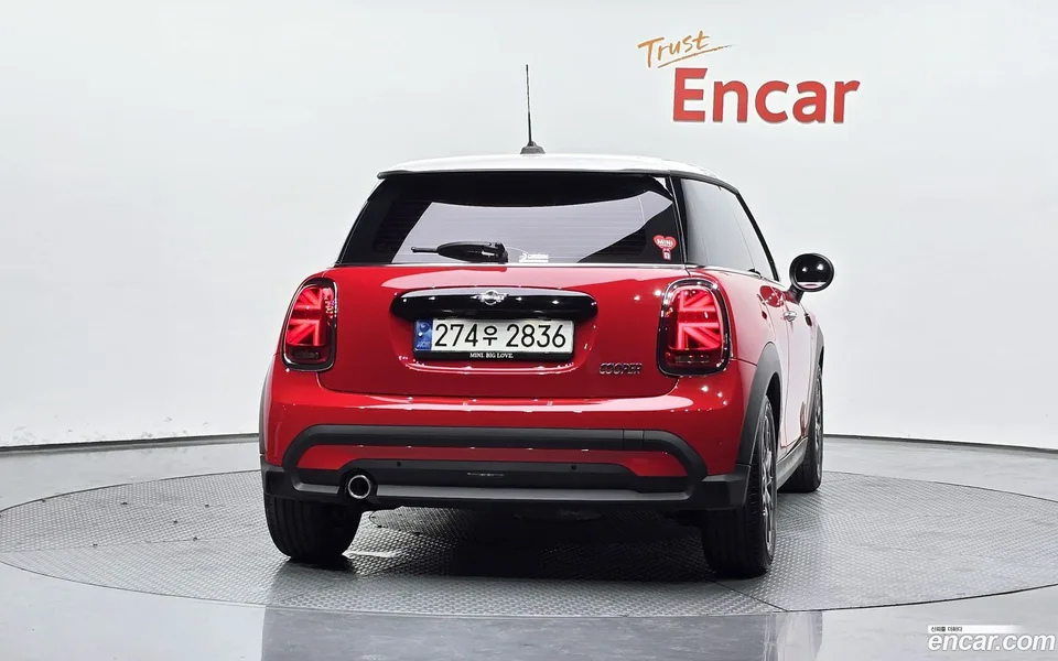 MINI Cooper 2023 — миниатюра 4