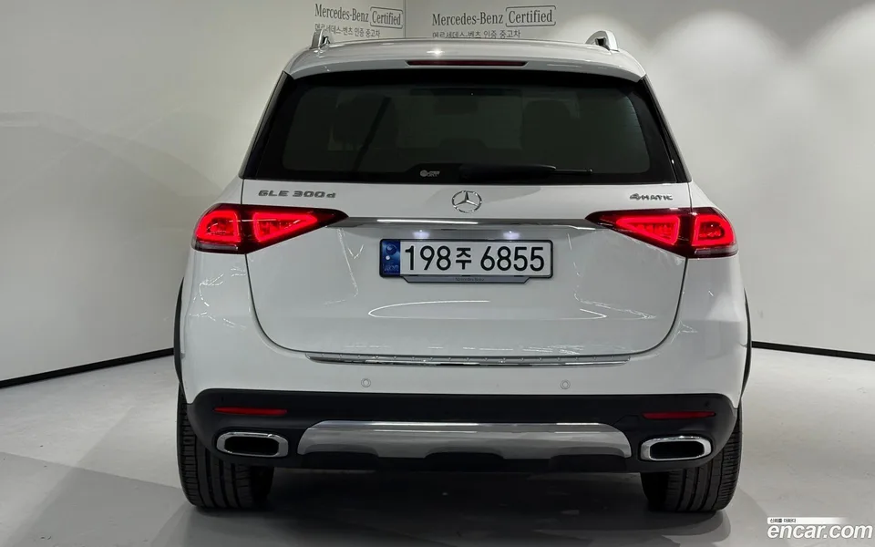 Mercedes-Benz GLE-Class GLE300d 4MATIC 2023 — миниатюра 5