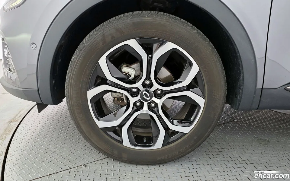 Renault Samsung XM3 (Arkana) 1.3 TCe RE 2022 — миниатюра 5