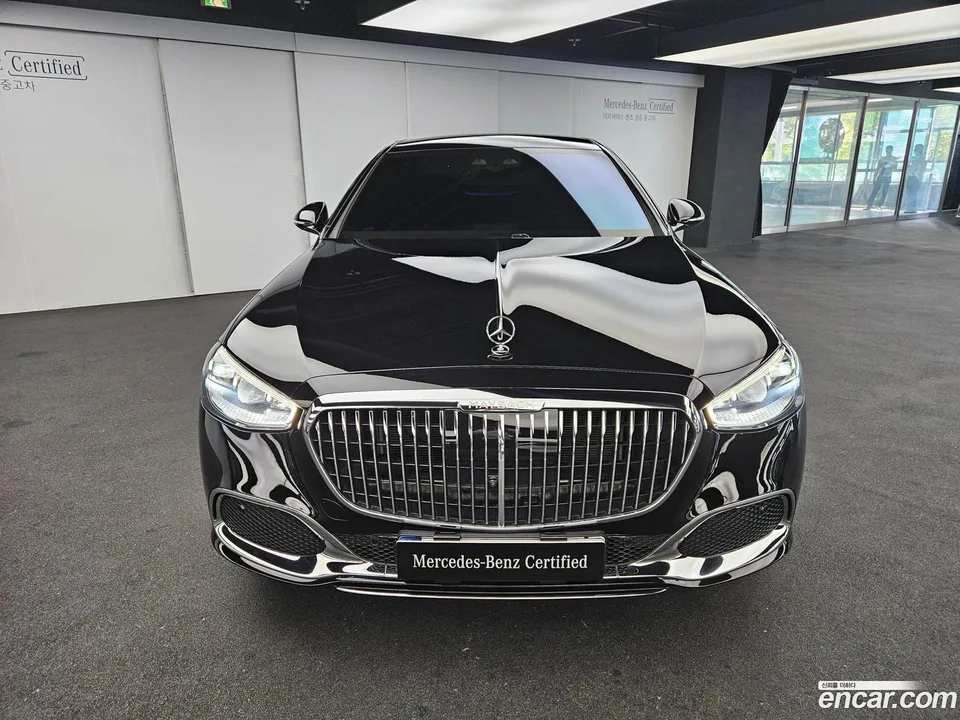 Mercedes-Benz S-Class S580 4MATIC 2023 — thumbnail 3