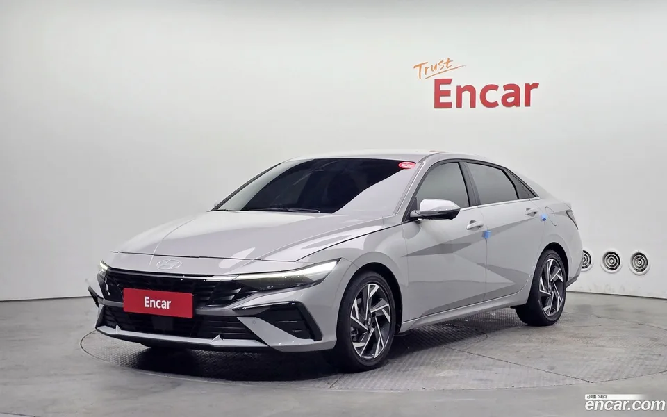 Hyundai Avante CN7 Hybrid 2024 — фото 1, купить с доставкой в Москву