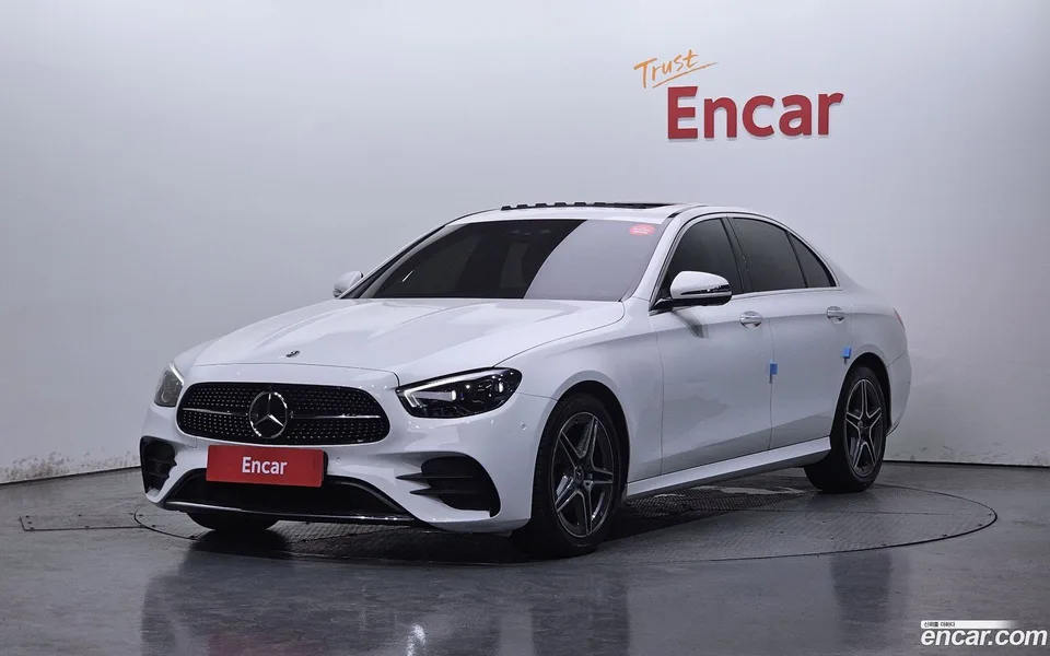 Mercedes-Benz E-Class E250 AMG Line 2023 — фото 1, купить с доставкой в Москву