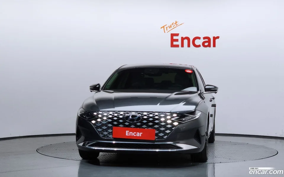 Hyundai Grandeur IG Hybrid 2022 — миниатюра 3
