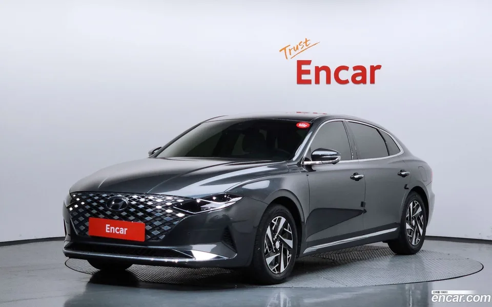 Hyundai Grandeur IG Hybrid 2022 — фото 1, купить с доставкой в Москву