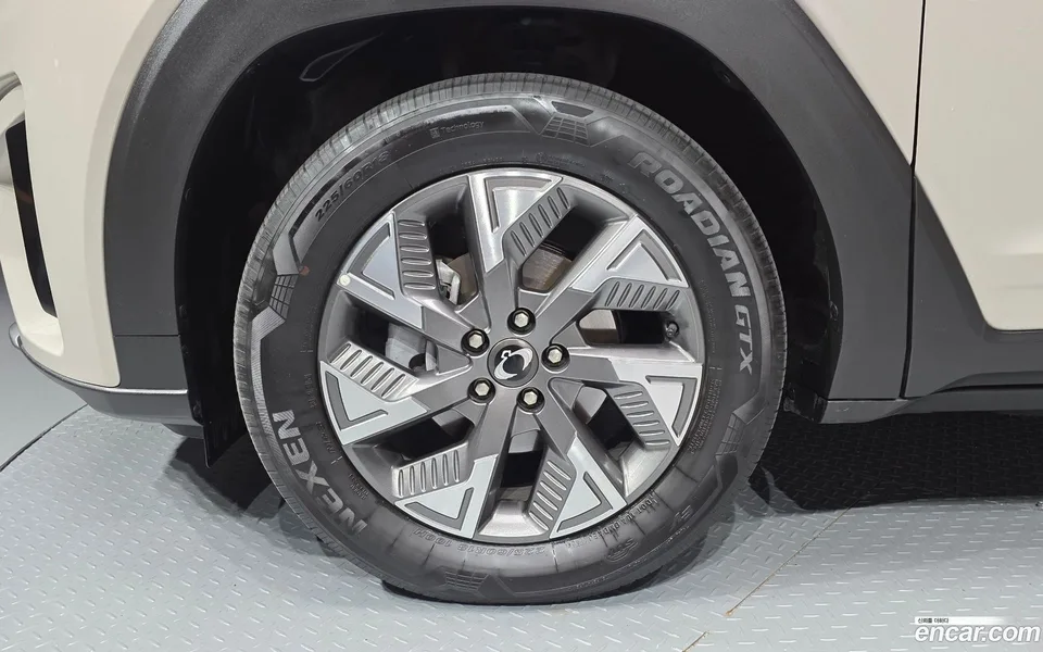 KG Mobility Torres EVX E7 2024 — миниатюра 2