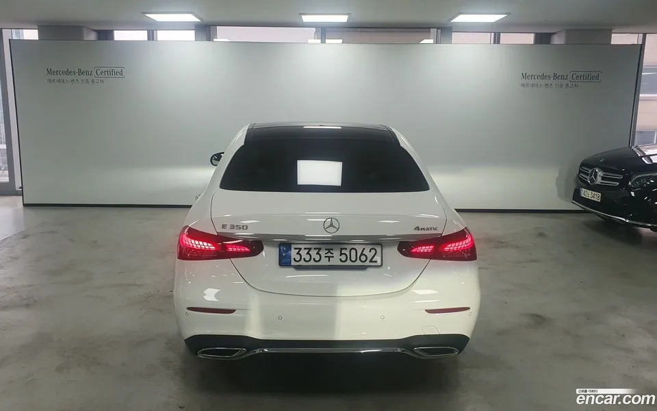 Mercedes-Benz E-Class E350 4MATIC AMG Line 2022 — миниатюра 4