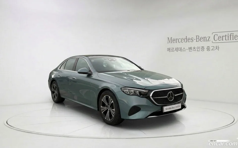 Mercedes-Benz CLA-Class CLA250 4MATIC 2025 — миниатюра 3