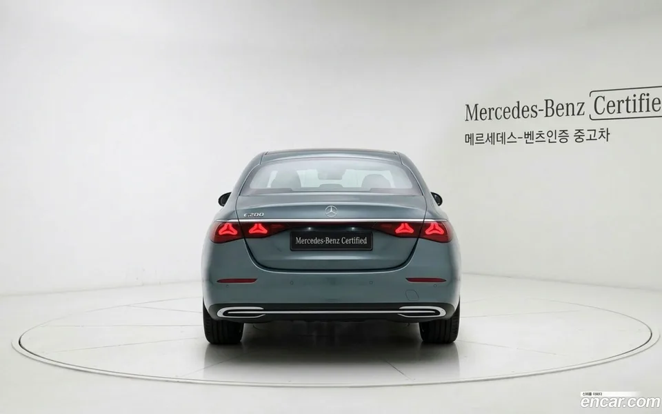Mercedes-Benz CLA-Class CLA250 4MATIC 2025 — миниатюра 4