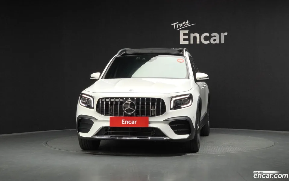 Mercedes-Benz GLB-Class GLB250 4MATIC 2023 — миниатюра 3