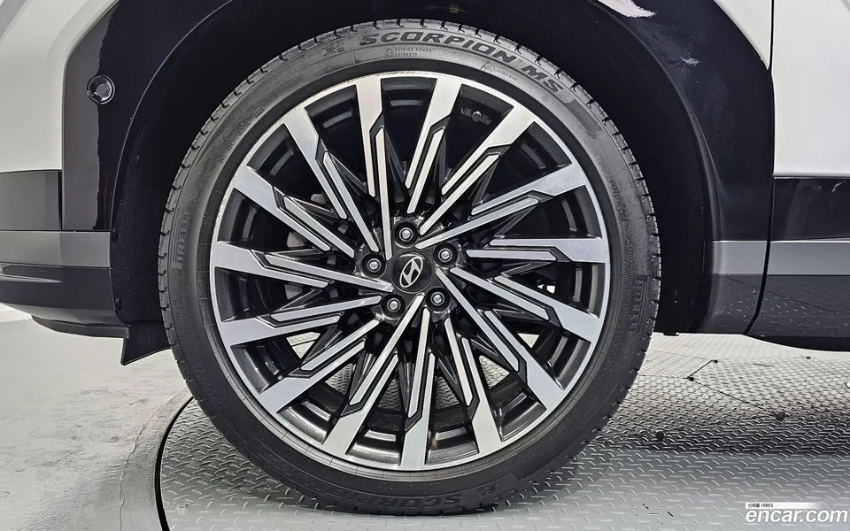 Hyundai SantaFe 2.5T 4WD 2023 — миниатюра 2
