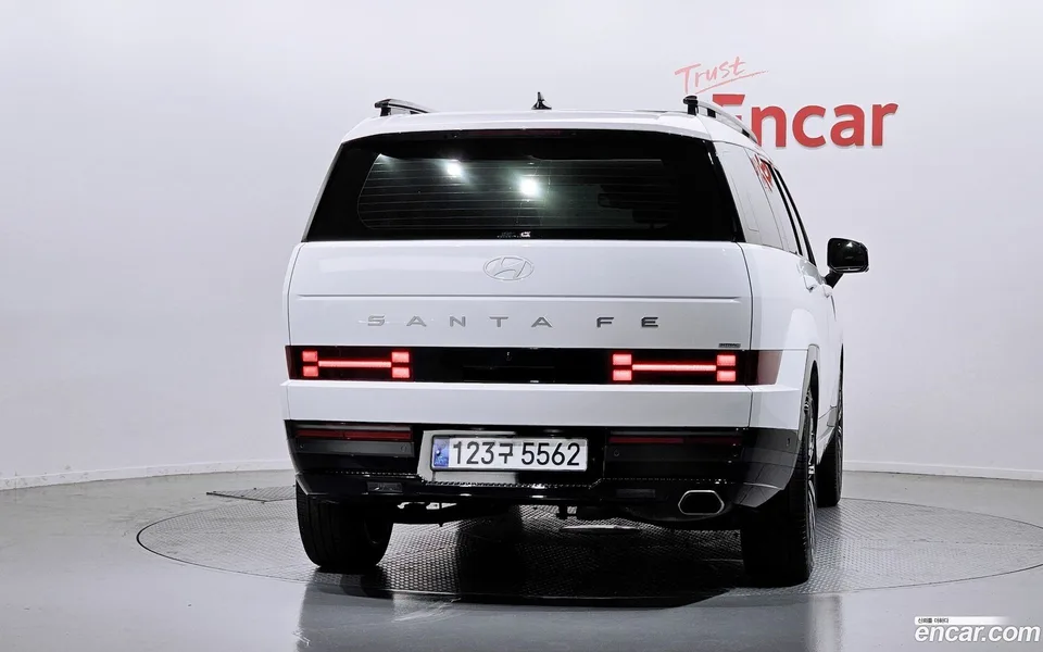 Hyundai SantaFe 2.5T 4WD 2023 — миниатюра 4