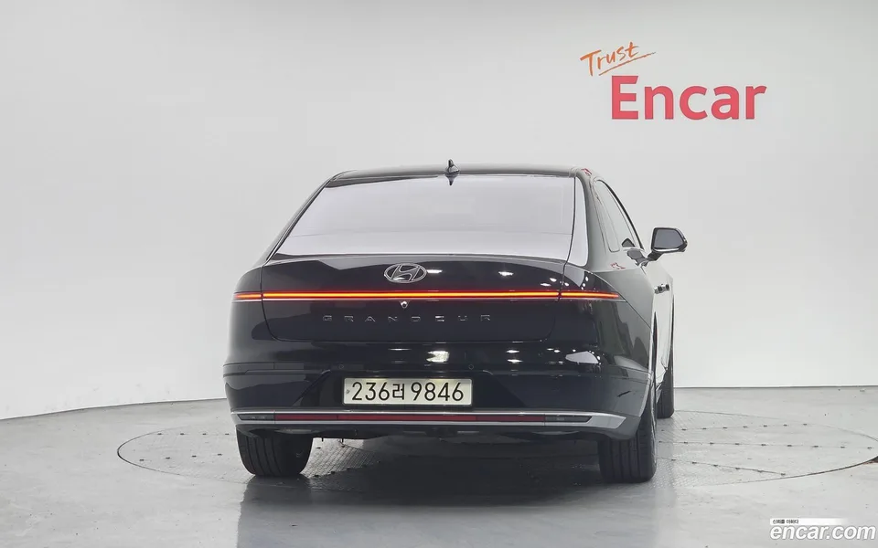 Hyundai Grandeur Hybrid 2025 — миниатюра 4