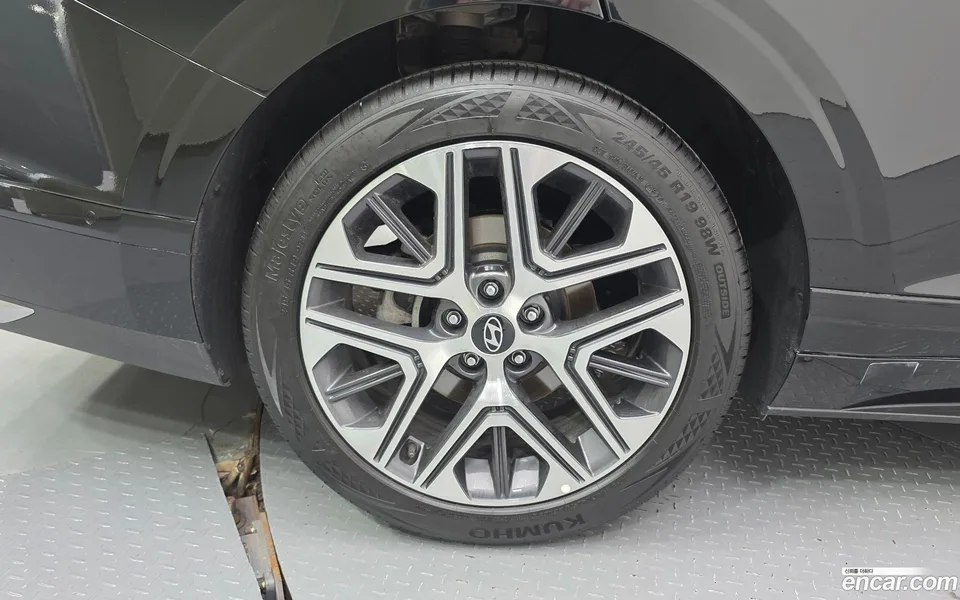 Hyundai Grandeur Hybrid 2025 — миниатюра 5