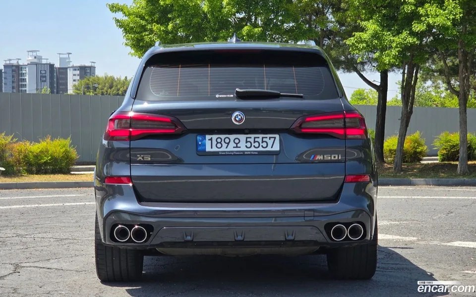 BMW X5 M50i 2022 — thumbnail 4