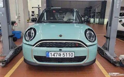 MINI Cooper S 2026 купить в Москве