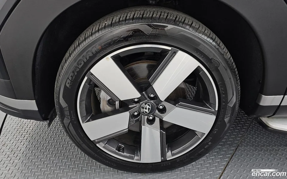 Hyundai SantaFe 2.5T 4WD 2024 — миниатюра 2