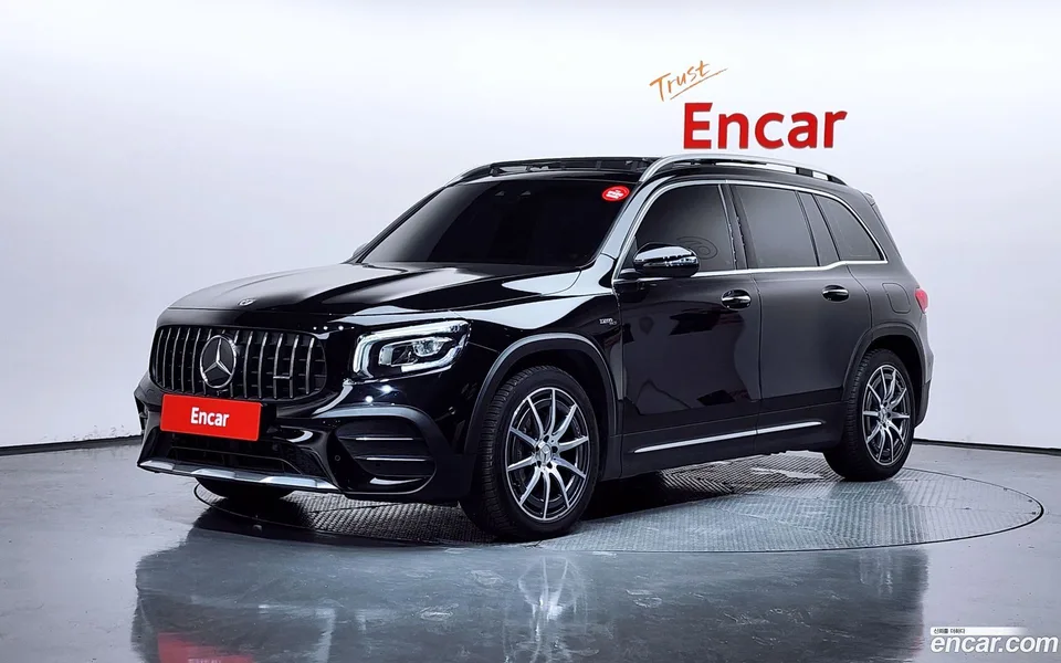 Mercedes-Benz GLB-Class AMG GLB35 4MATIC 2023 — фото 1, купить с доставкой в Москву