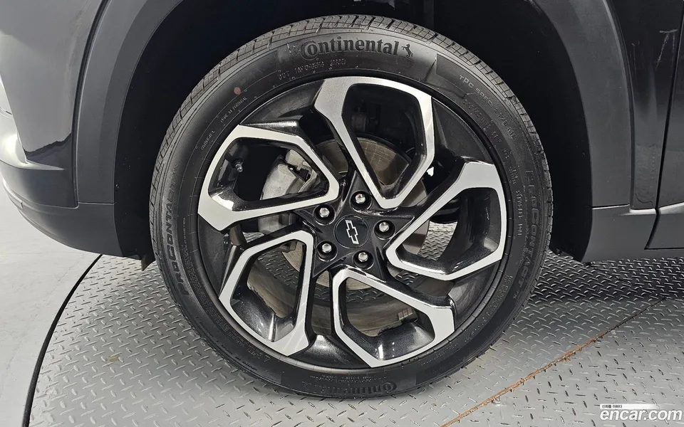 Chevrolet Trax Crossover 1.2 RS 2023 — миниатюра 5