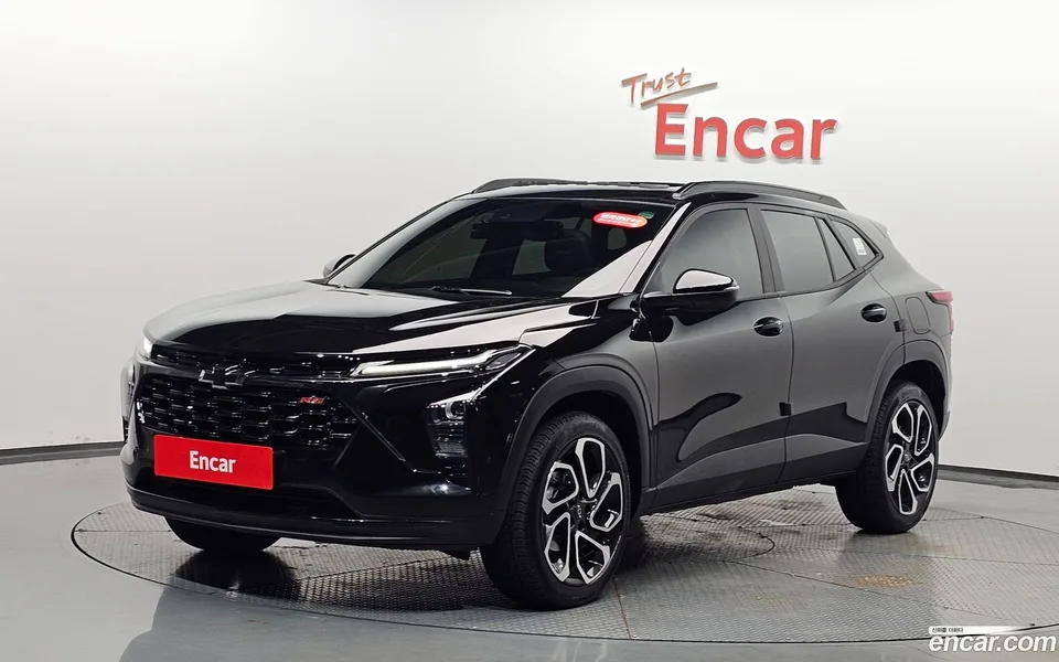 Chevrolet Trax Crossover 1.2 RS 2023 — фото 1, купить с доставкой в Москву