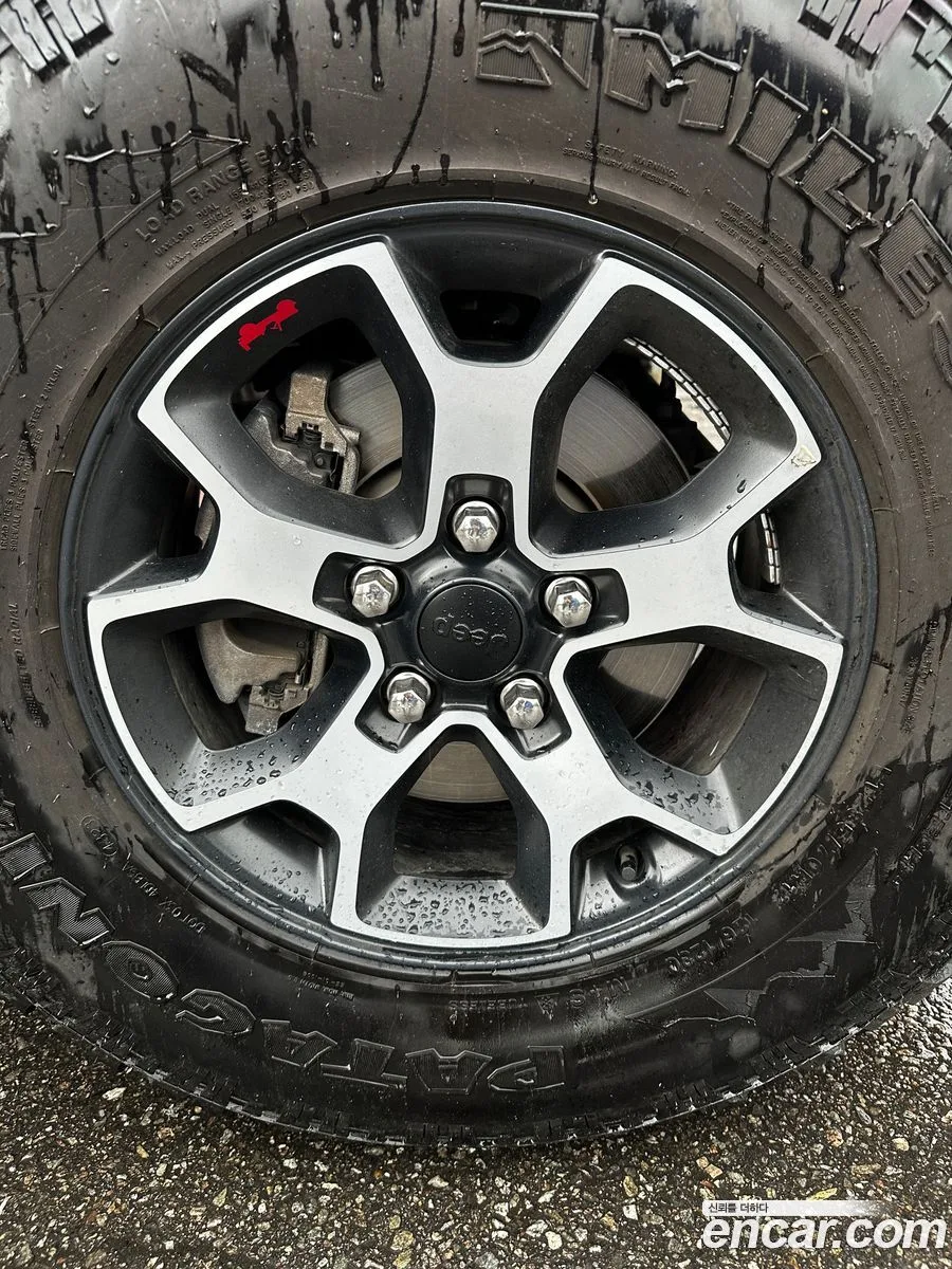 Jeep Wrangler 2.0 4 2023 — миниатюра 5